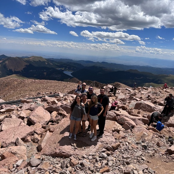 Meet your Posher, Toni Marie - Picture 4 of 9